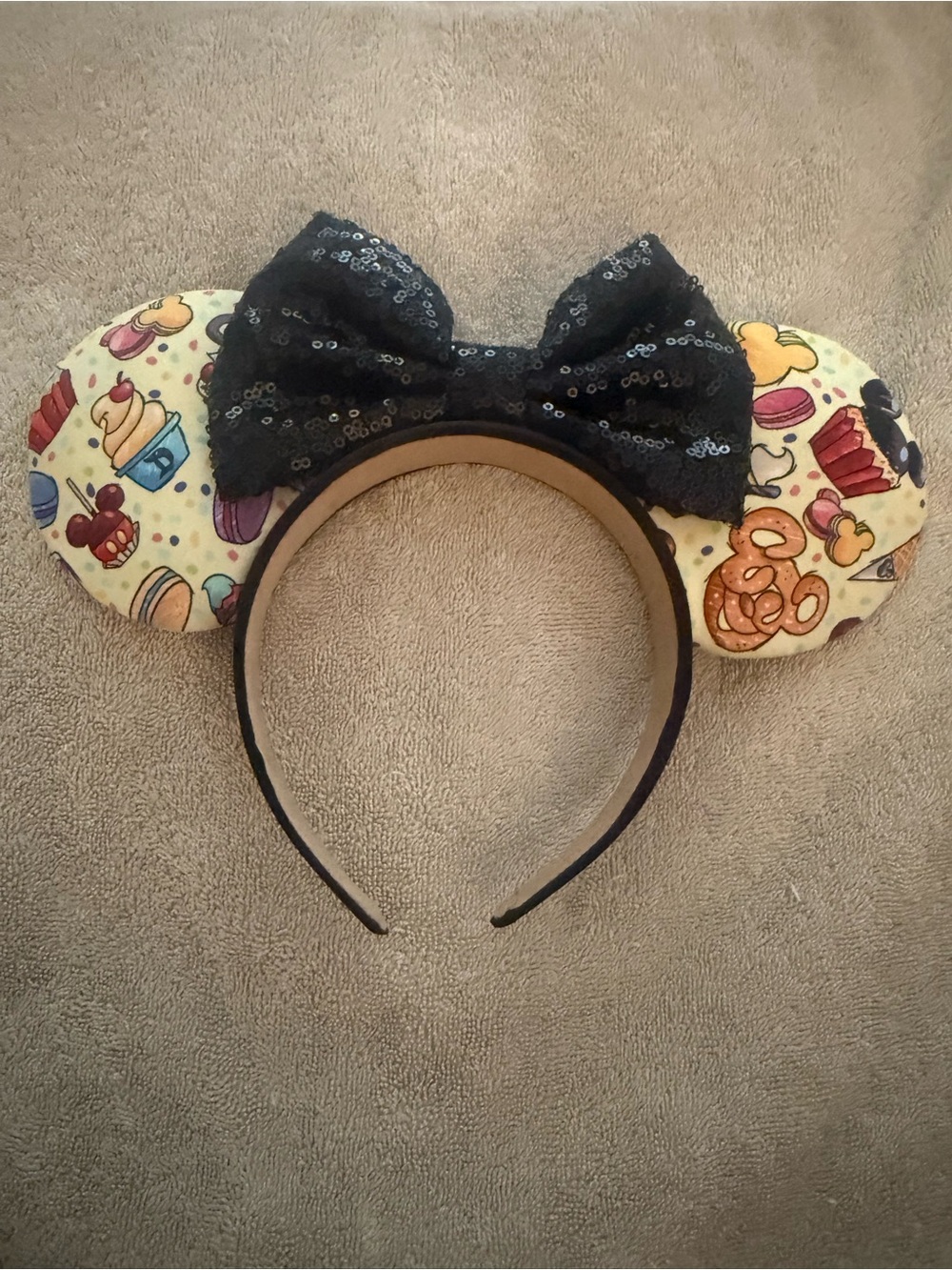 Black Sequin Bow Ear Headband with Yellow Snack-Print Ears